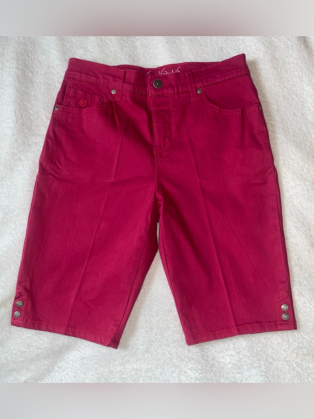 Gloria Vanderbilt Deep Pink Knee-Length Bermuda Shorts